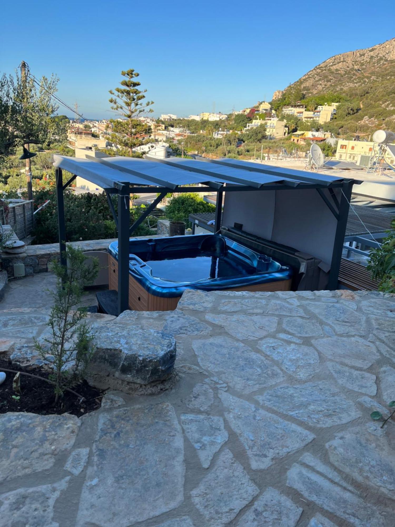 Istron Breeze II Villa ภายนอก รูปภาพ